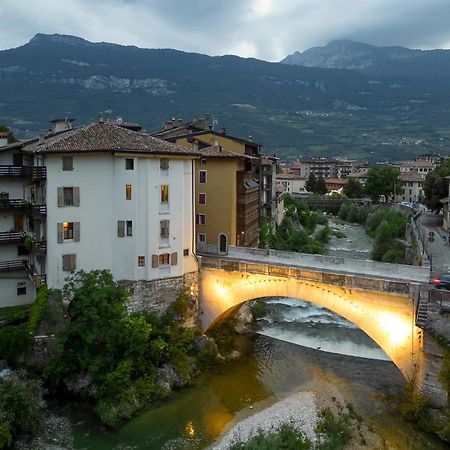 Appartamento Borgo San Tomaso, Tra Storia E Natura Rovereto  Eksteriør billede