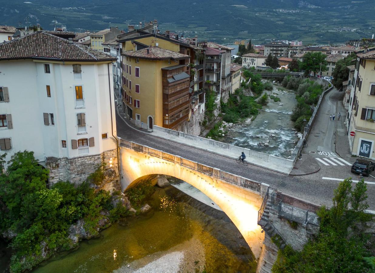 Appartamento Borgo San Tomaso, Tra Storia E Natura Rovereto  Eksteriør billede