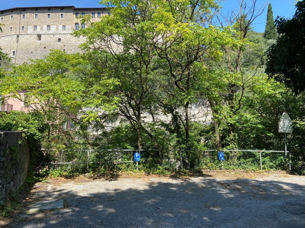 Appartamento Borgo San Tomaso, Tra Storia E Natura Rovereto  Eksteriør billede