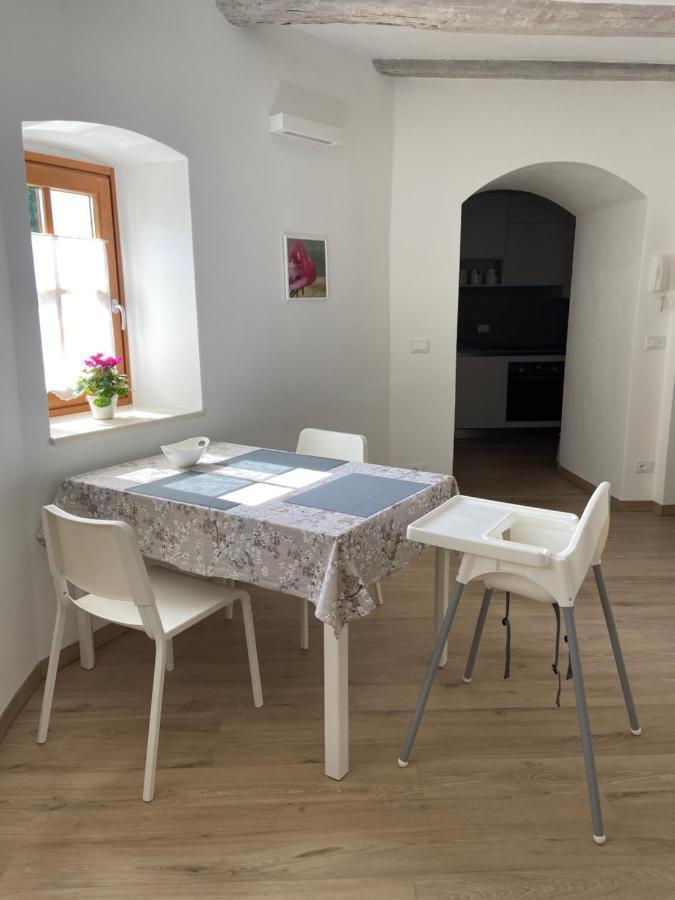 Appartamento Borgo San Tomaso, Tra Storia E Natura Rovereto  Eksteriør billede